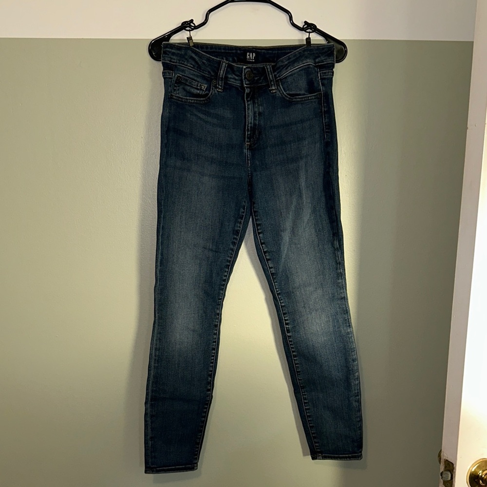GAP Women's Dark Blue Skinny Jeans